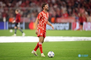 Adler: Muller đại diện cho Bayern và có thể hình dung anh ấy sẽ tham gia ban lãnh đạo cấp cao của Bayern trong tương lai