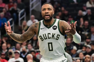 Pistons đã thực hiện được 21 trong số 37 quả ba điểm! Lillard: Họ chơi tự tin