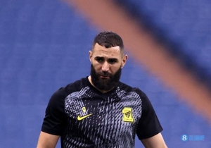 Quan chức của Jeddah United: Benzema tiếp tục kế hoạch tập luyện cá nhân và đặt mục tiêu tham gia tập luyện chung trước thứ Hai tuần sau