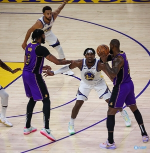 Pierce: Lakers làm tôi nhớ đến Celtics 10 tuổi, tuy lớn tuổi hơn nhưng họ sẽ là vấn đề đối với các đối thủ ở vòng playoffs.