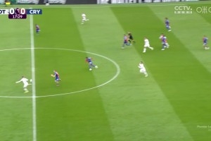 Ngoại hạng Anh - Tottenham ngược dòng Crystal Palace 3-1, Werner ghi bàn + bỏ lỡ 2 cơ hội ngon ăn, Son Heung-min ghi bàn