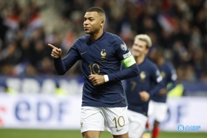 Ferdinand: So với Haaland và Kane, Mbappe có tố chất khác biệt