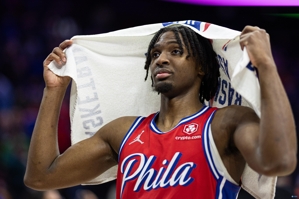 Sáng nay, 76ers thi đấu với Nets trên sân khách Maxey vắng mặt khi anh trở lại Philadelphia để đánh giá chấn động.