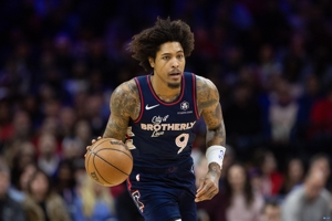 Điều kiện ổn rồi! Oubre ghi được 11 điểm và 4 rebound khi thực hiện cú sút 4/9 trong hiệp đấu.