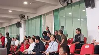 Piala AFF U-23 2025: Patrick Kluivert, Alex Pastoor, Marselino Ferdinan Nonton Timnas Indonesia U-23 Vs Malaysia di SUGBK