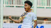Pelatih Persikad Update Kondisi Bil'asqan Hi Tenang yang Dibawa Ambulans karena Tersikut Bek Asing PSPS di Championship
